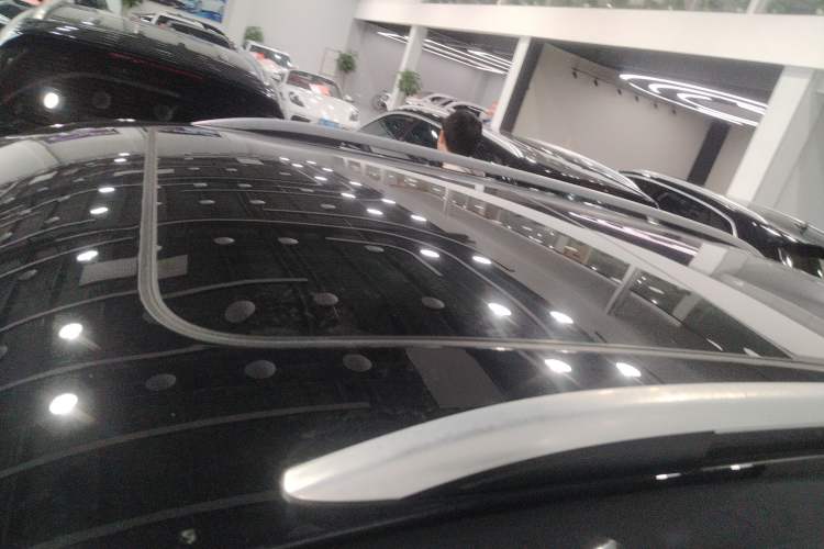 Used Volkswagen Tiguan L 2021 330TSI Automatic Two-Wheel Drive R-Line Enhanced Edition