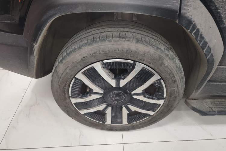 Used iCAR 03 2024 501km Four-wheel Drive Long-Range Advanced Version
