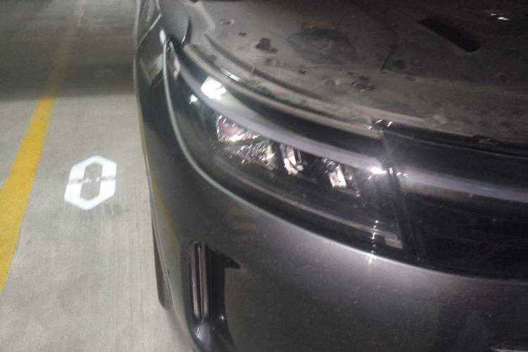 Used Hima AITO M7 2022 1.5T Rear-Drive Comfort Edition Right Front Headlight