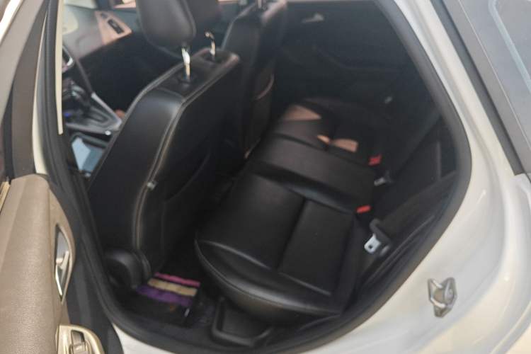 Used Ford Focus 2018 Hatchback Classic 1.6L Automatic Comfort Plus SmartDrive Edition