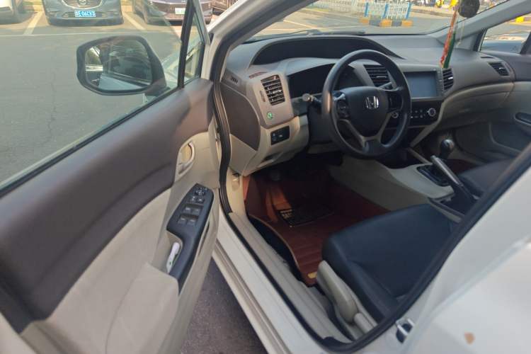 Used Honda Civic 2013 10th Anniversary Edition 1.8L Manual Comfort Version