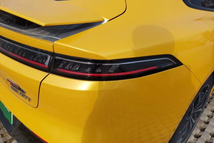 Used Dongfeng eπ eπ007 2025 Model Pure-Electric 565 All-Wheel-Drive Max Leading Edition