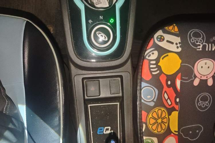 Used Chery Little Ant 2021 150 000 Yuan Ant Fan Edition Ant Cool Version Lithium Iron Phosphate Gear Lever