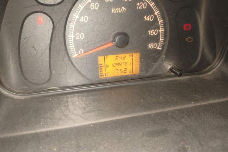 Used Wuling Zhiguang 2015 1.2L Practical LS-I Model