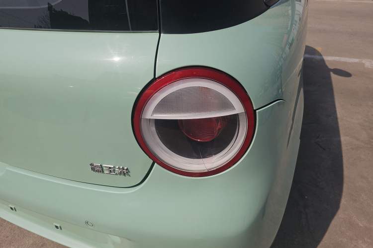 Used CHANGAN NEVO Lumin 2022 210km Sweet Edition Exterior 3