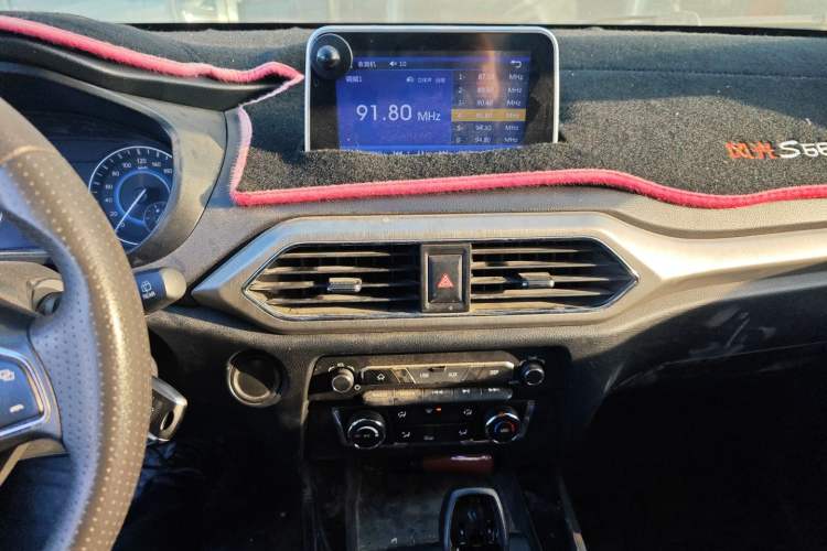 Used Dongfeng Fengon S560 2019 1.8L CVT Elite Model
