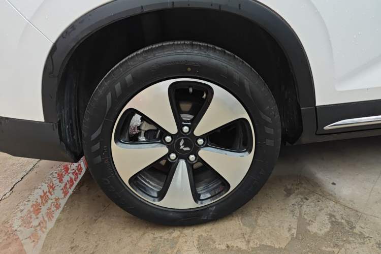 Used Wuling Xingyun 2023 2.0L DHT Standard Edition