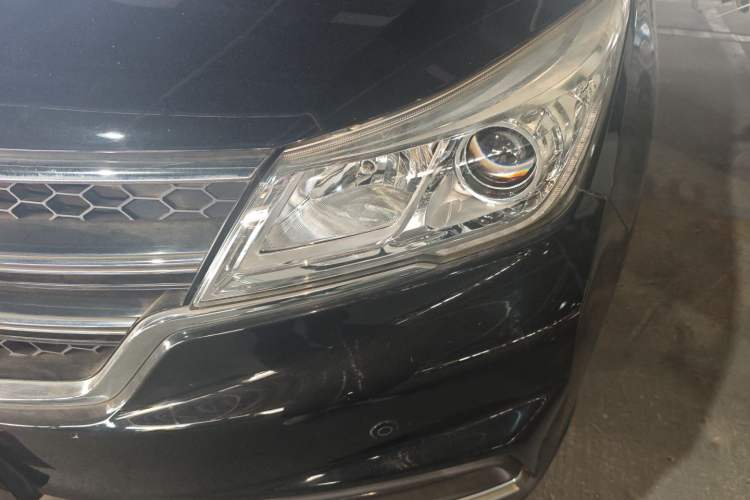 Used Baojun 730 2019 1.5T CVT Flagship Version 7 Seats China V Emission Standard
