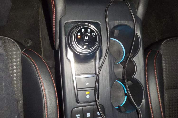 Used Ford Focus 2021 Hatchback EcoBoost 180 Automatic ST Line Gear Lever