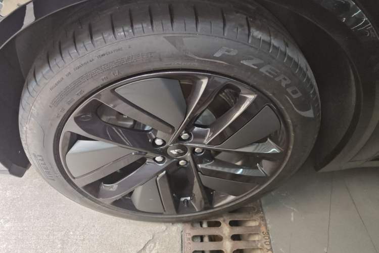 Used Li Auto L9 2022 Max model
