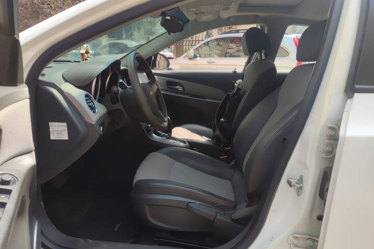 Used Chevrolet Cruze 2011 1.6L SE Automatic
