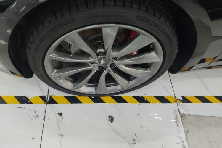 Used Tesla Model 3 2019 Long-Range All-Wheel-Drive Version