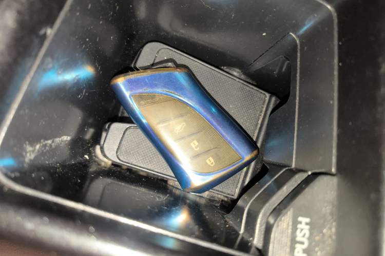 Used Lexus ES 2020 300h Premier Edition