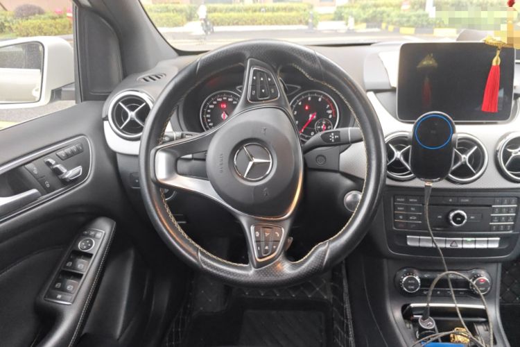 Used Mercedes-Benz B-Class 2017 B 200 Fashion Model