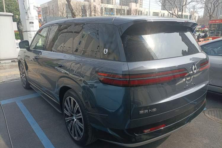 Used Denza N9 2025 Flagship Model
