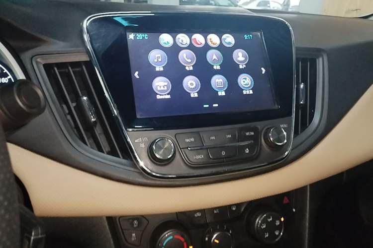 Used Chevrolet Monza 2020 320 Automatic Enjoyment Edition Audio And AC Panel