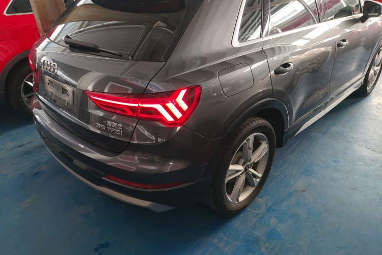 Used Audi Q3 2023 35 TFSI Fashion Elegant Version (1.4T) Right Rear Taillight