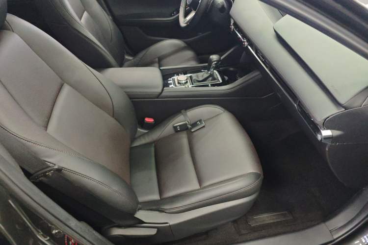 Used Mazda Mazda 3 Axela 2021 2.0L Automatic Zhi Rui Edition
