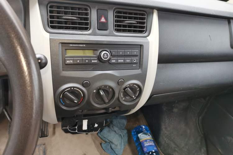 Used CHANGAN KAICHENG Star 3 2015 1.2L Base Model Non-Air-Conditioned EA12V
