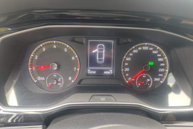 Used Volkswagen Sagitar 2020 280TSI DSG Comfort Version China VI Standard Instrument Cluster