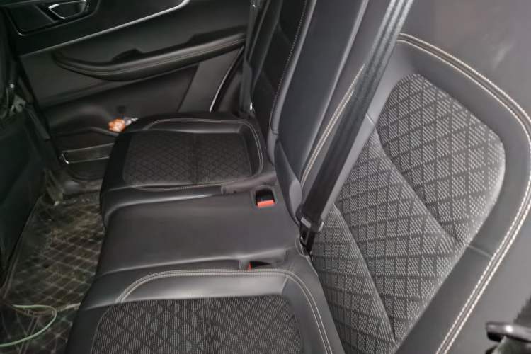 Used Chery Tiggo 8 2020 1.5 TCI Manual Special Edition 7-Seater Left Rear Seat