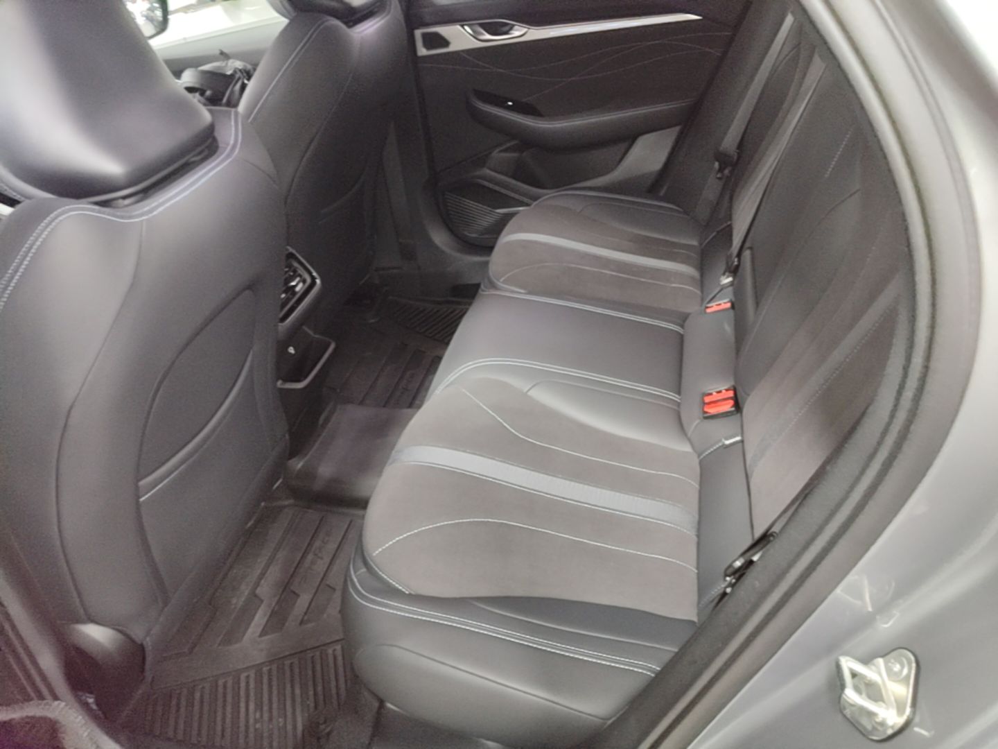 Geely Auto Preface 2026 Model Oriental Yao 2.0TD Wangyue Edition — снимка 20