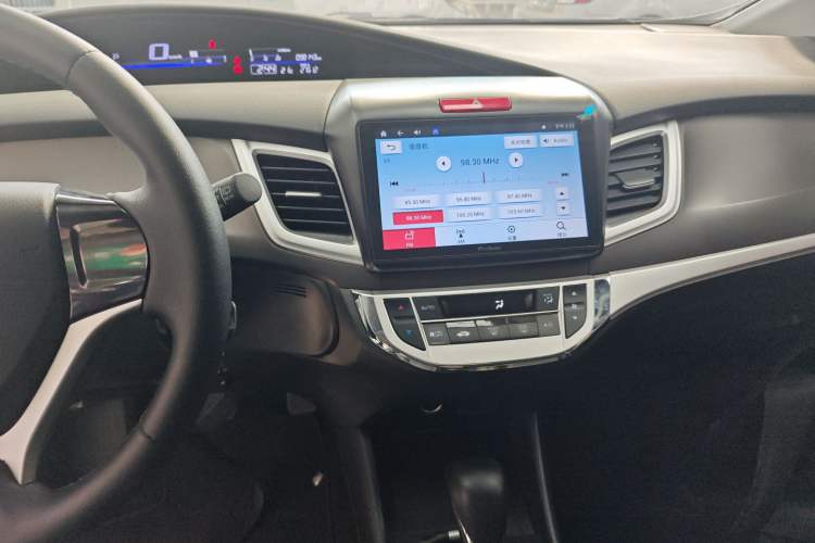 Used Honda Jade 2017 1.8L Automatic Classic Edition 5 seats
