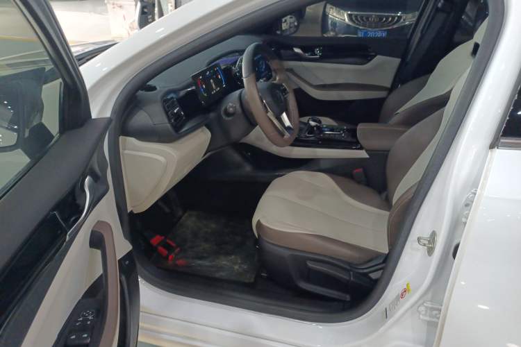 Used BYD Qin PLUS 2023 Champion Edition DM-i 55KM Leading Model