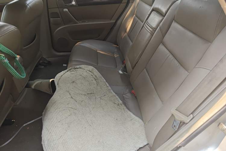 Used Buick Excelle 2005 1.8 Automatic Luxury Model Left Rear Seat