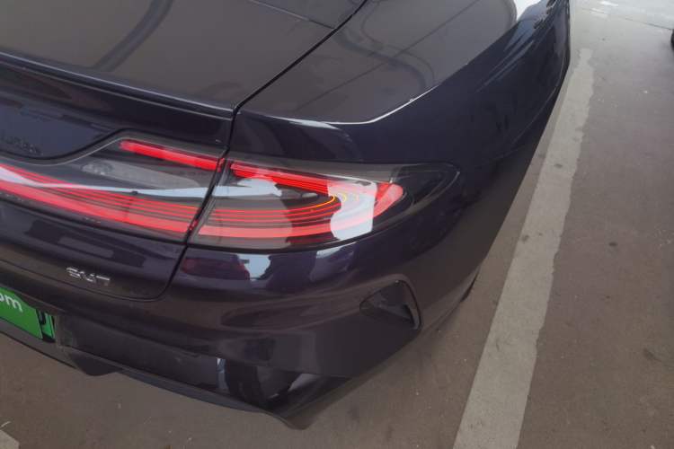 Used Xiaomi Auto SU7 2024 Rear-Drive Long-Range Intelligent Driving Version