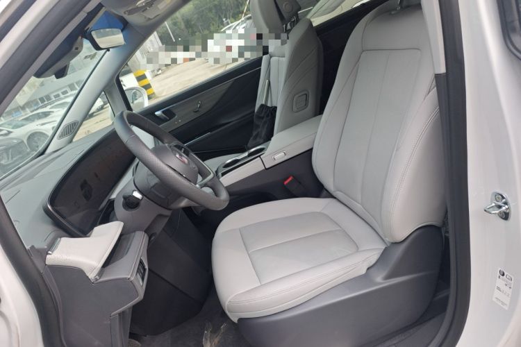 Used Buick GL8 2025 Lu Zun Deluxe Edition
