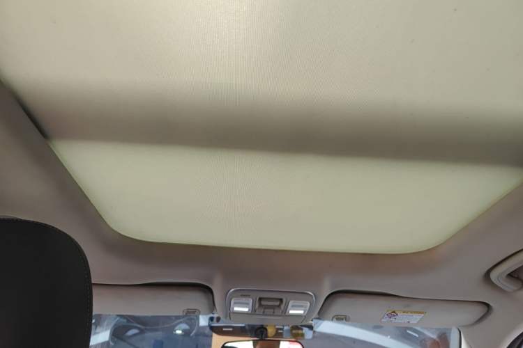 Used Geely Auto Emgrand X7 Sport 2020 1.8TD DCT Two-Wheel Drive Smart Connect 4G-Enabled Version
