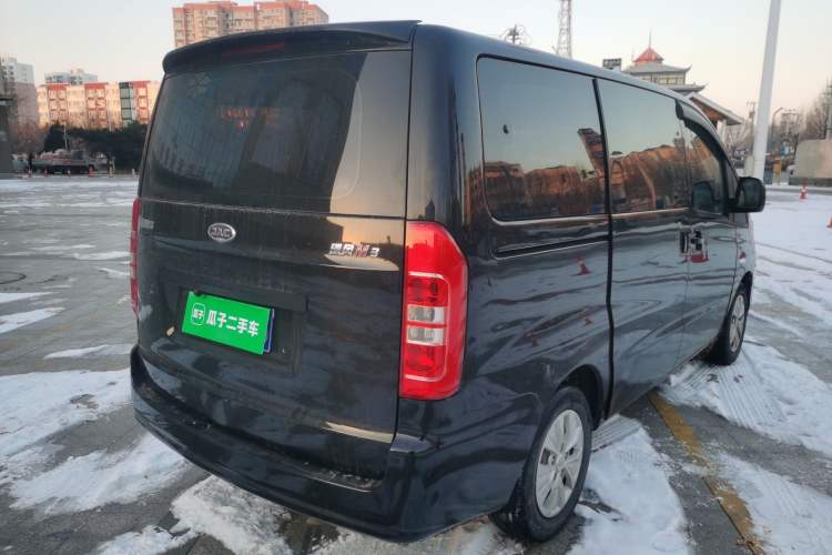 Used JAC Refine M3 2022 1.8L 7-seat Standard Edition Rear Right 45 Deg