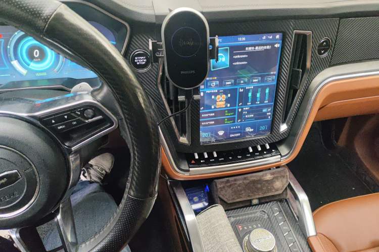 Used Zotye T700 2017 1.8T Dual-Clutch Prestige Model
