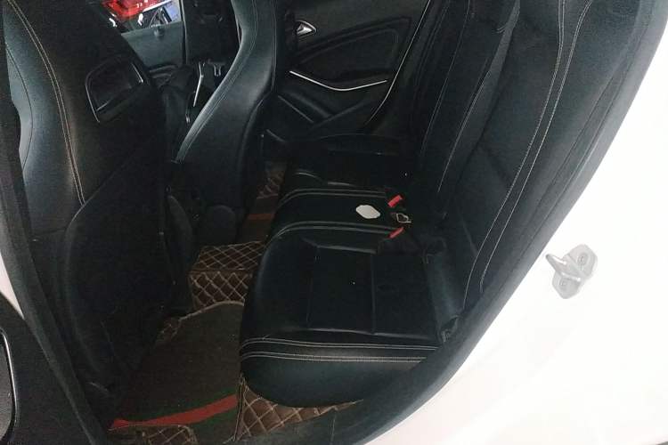 Used Mercedes-Benz GLA 2016 GLA 200 Fashion Model