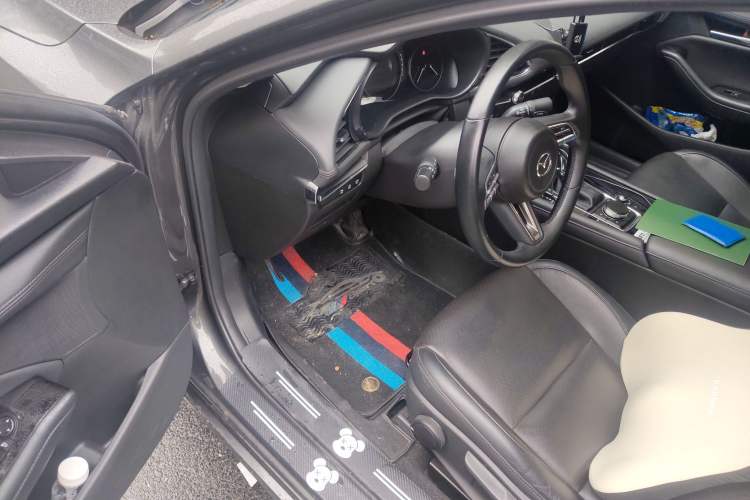 Used Mazda Mazda 3 Axela 2021 2.0L Automatic Zhiya Edition