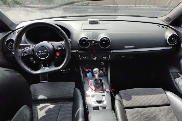 Used Audi S3 2017 Year Restyled S3 2.0T Limousine Center Console