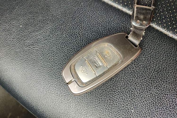 Used Hyundai Elantra (6th Generation / Lingdong) 2018 1.6L Automatic 15th Anniversary Special Edition Vehicle Key