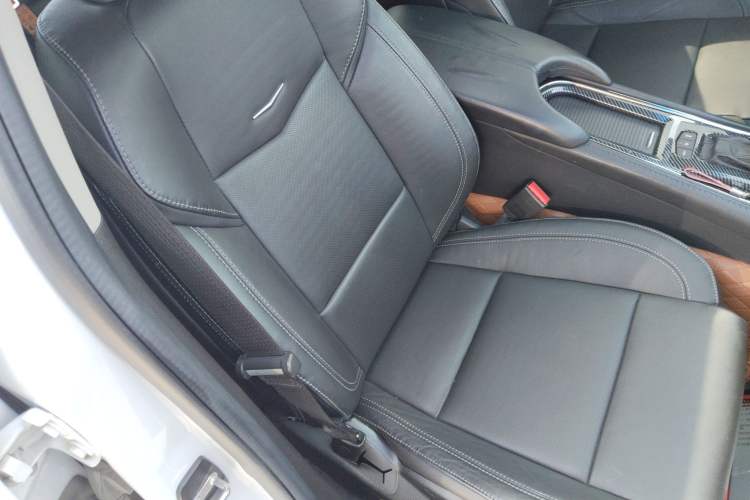 Used Cadillac ATS-L 2017 28T Fashion Edition
