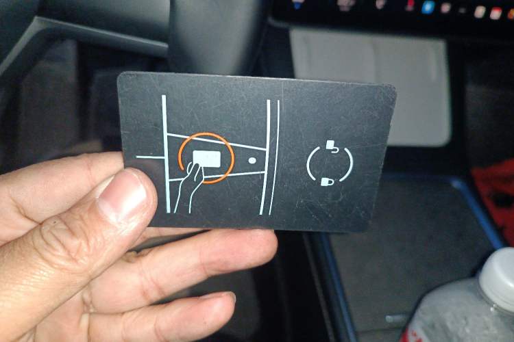 Used Tesla Model Y 2024 Long-Range All-Wheel-Drive Version