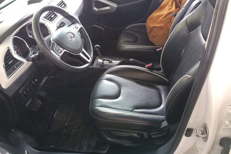 Used JAC Refine S2 2015 1.5L CVT Luxury Smart Version