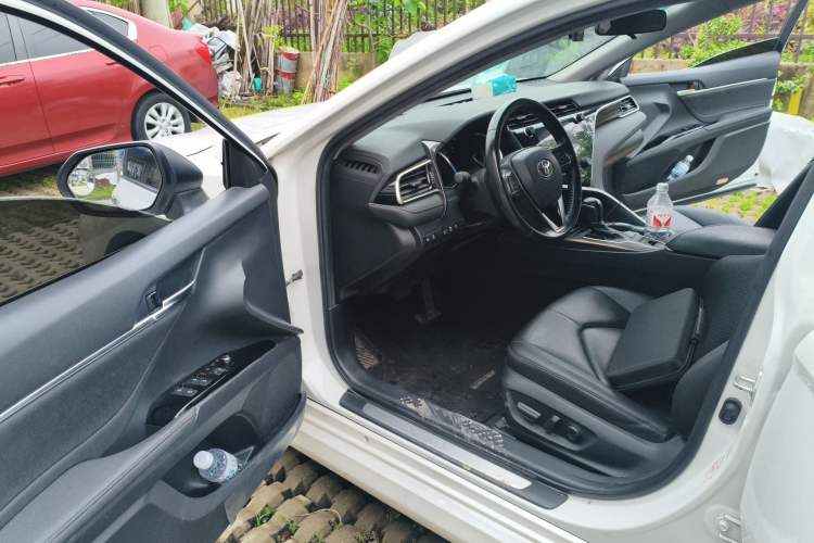 Used Toyota Camry 2019 2.5G Luxury Edition China VI Standard Driver Seat