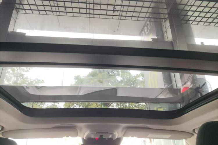 Used Volvo XC40 2022 T4 Four-Wheel Drive Smart & Stylish Edition
