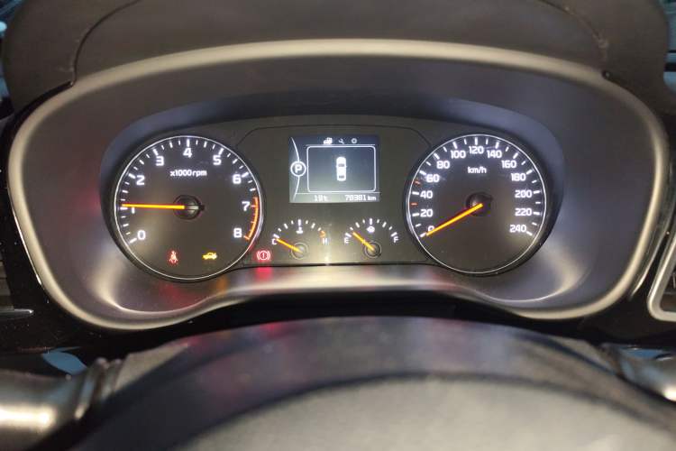 Used Kia K4 2014 1.8L Automatic GLS
