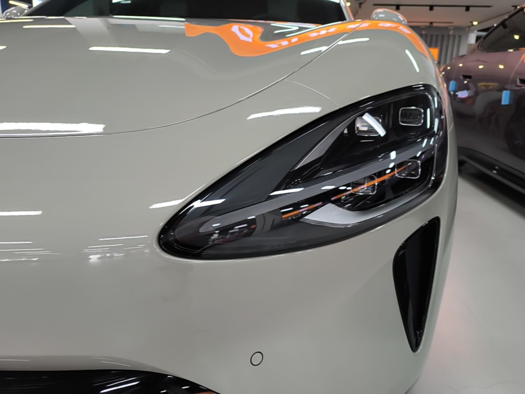 Xiaomi Auto SU7 2024 Four-Wheel Drive Ultra-Long Range Advanced Intelligent Driving Max Edition — снимка 8