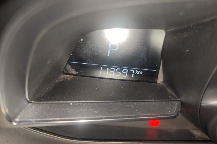 Used Mazda 3 Axela 2017 Hatchback 2.0L Automatic Sport Model China V Emission Standard
