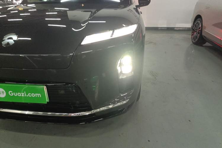 Used Nio ES8 2026 Model 6-seat Executive Signature Edition Left Front Headlight