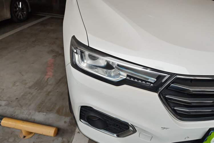 Used Haval H7 2019 2.0T Enjoyment Model China VI Standard Right Front Headlight