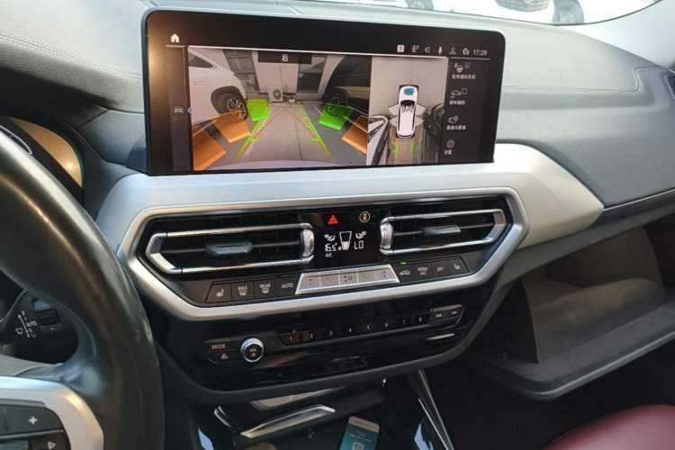 Used BMW iX3 2022 Leading Type
