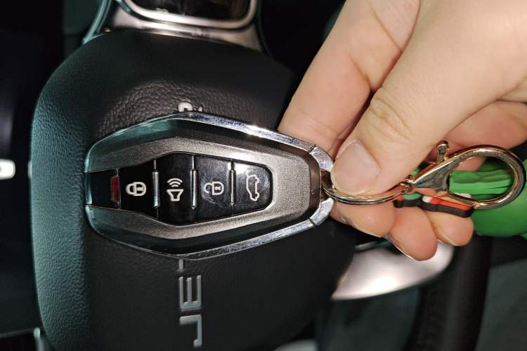 Used JETOUR X70 PLUS 2021 1.6T DCT Base 5-Seater